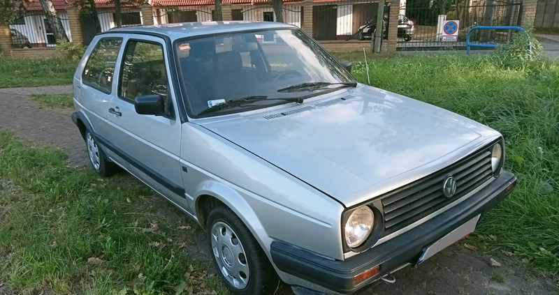 Volkswagen Golf cena 4990 przebieg: 260000, rok produkcji 1990 z Gdańsk małe 92